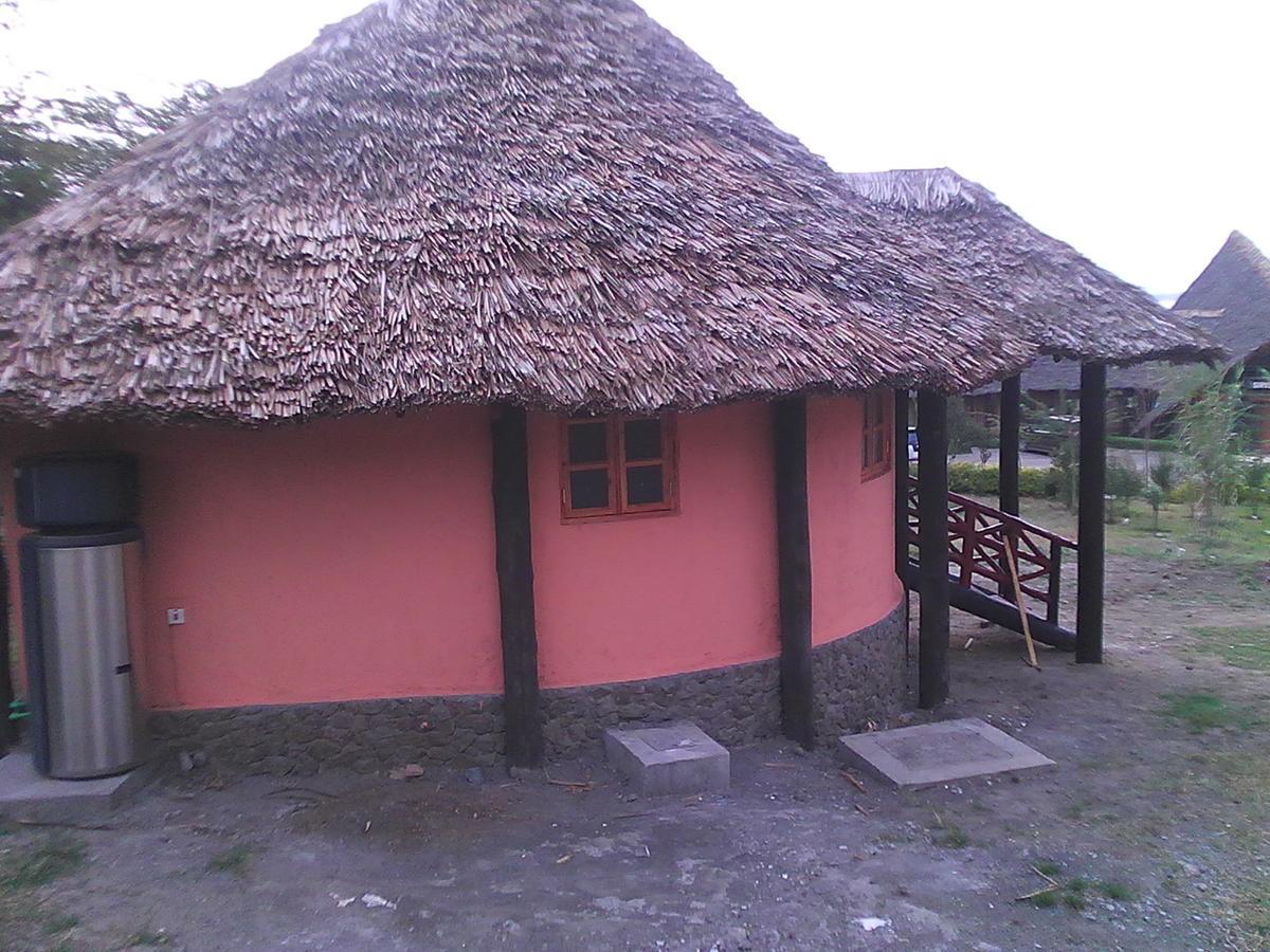 Sirville Lake Elementaita Lodge Gilgil Eksteriør billede